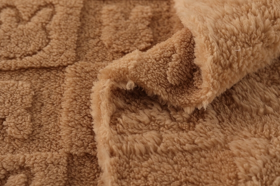 Eco-friendly Rabbit Pattern 100% Soft Polyester Jacquards Fabrics Shu Velveteen Sherpa Cotton Fabrics for Clothing for Home Blanket Textile