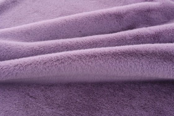Stock Many Color 100% Polyester 20mm 670GSM Plush Thick Faux Lifelike Mink Sable Fur for Blankets Women's Coat Pet Blanket