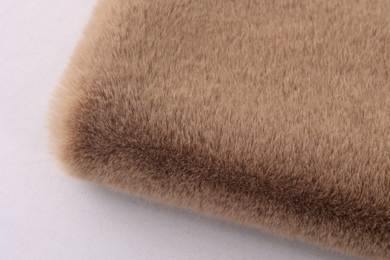 Stock Many Color 100% Polyester 20mm 670GSM Plush Thick Faux Lifelike Mink Sable Fur for Blankets Women's Coat Pet Blanket