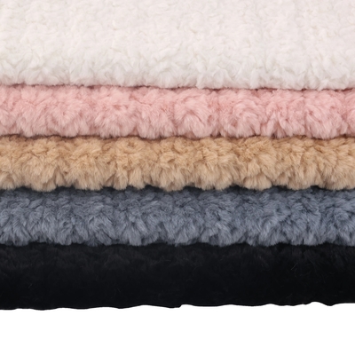 Recycled 100% Polyester Fabric 20mm Plush Thick Faux Fur Lifelike Fox Fabric for Clothing Women's Wear Cloth Plush Coat Shoes